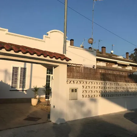 Semesterbostad 15 Carrer De L'estrella De Mar Castelldefels